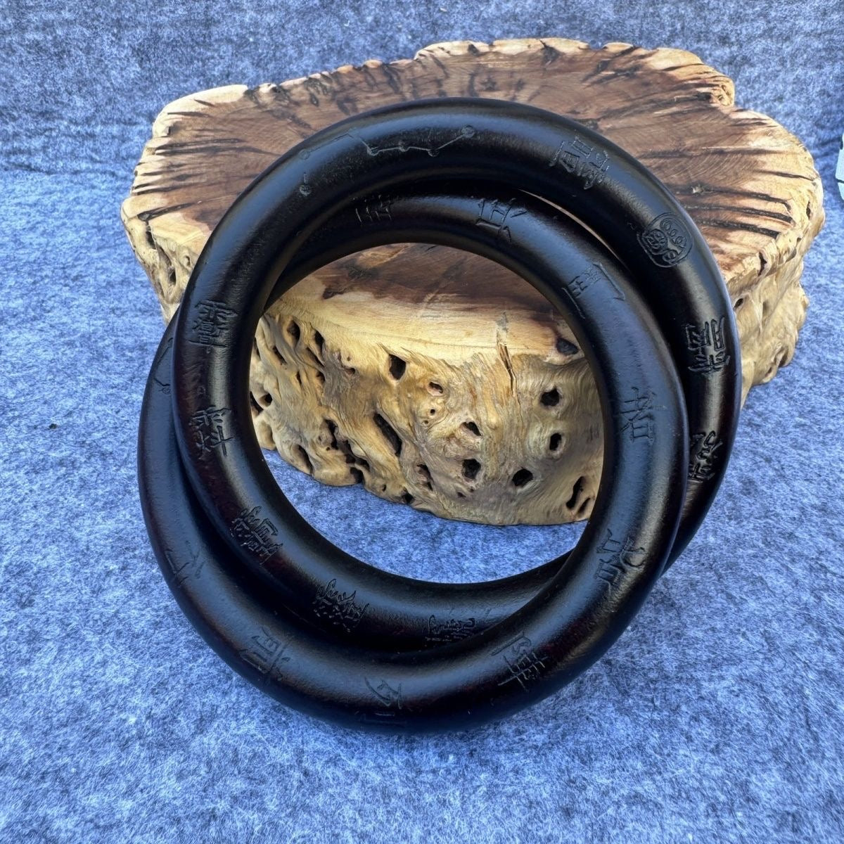 Nine-Syllable Mantra Yin-Yang Bracelet