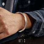 Mobius open bracelet